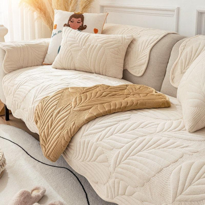 Kid & Pet Friendly Couch Cover - Non-Slip & Plush