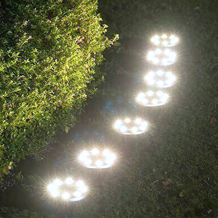 Sena™ – Solar-Powered Pathway Lighting