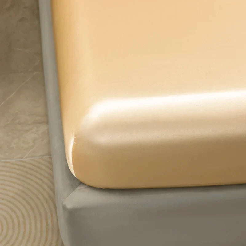 Luxury Satin Sheets - Silky Bedding Set with Pillowcases