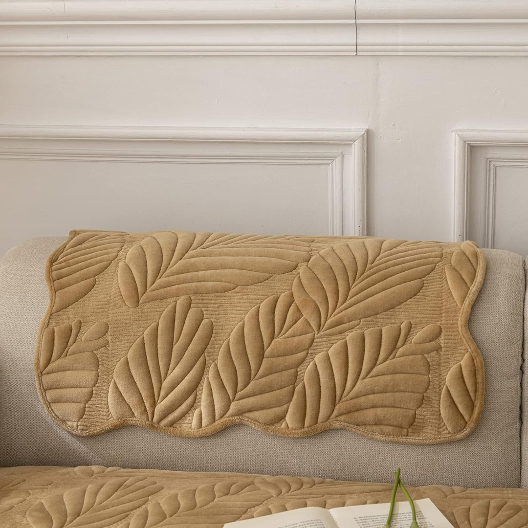 Kid & Pet Friendly Couch Cover - Non-Slip & Plush