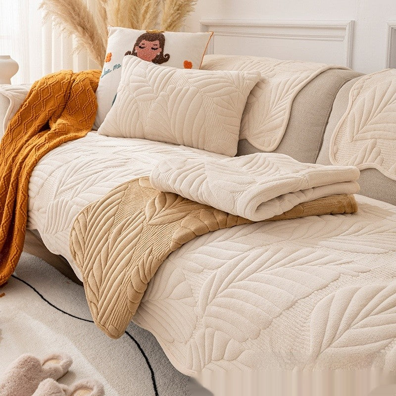Kid & Pet Friendly Couch Cover - Non-Slip & Plush
