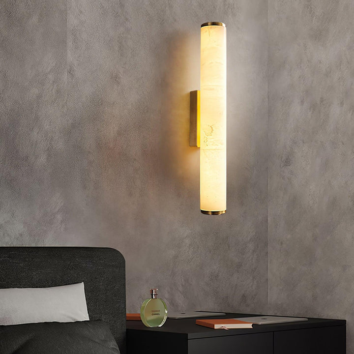Wandlamp Met Alabasterkolom En Wandmontage